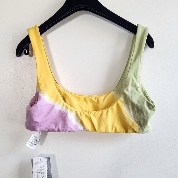 L*Space Lizzy Tie Dye Diagonal Sunburst Bikini Top NWT Size Large - Picture 12 of 15